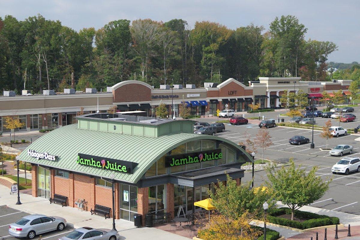The Shoppes at North Brunswick shopping center exterior